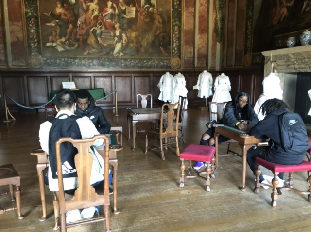 Hampton Court Palace visit for Travel & Tourism and Business students