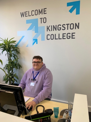 Foundation Learning/SEND Student Enjoys Work Experience at College Reception